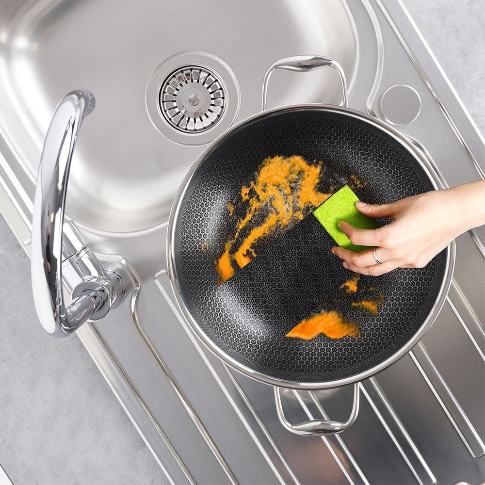 Patelnia wok stalowa nieprzywierająca COOKCELL 28 cm - 5