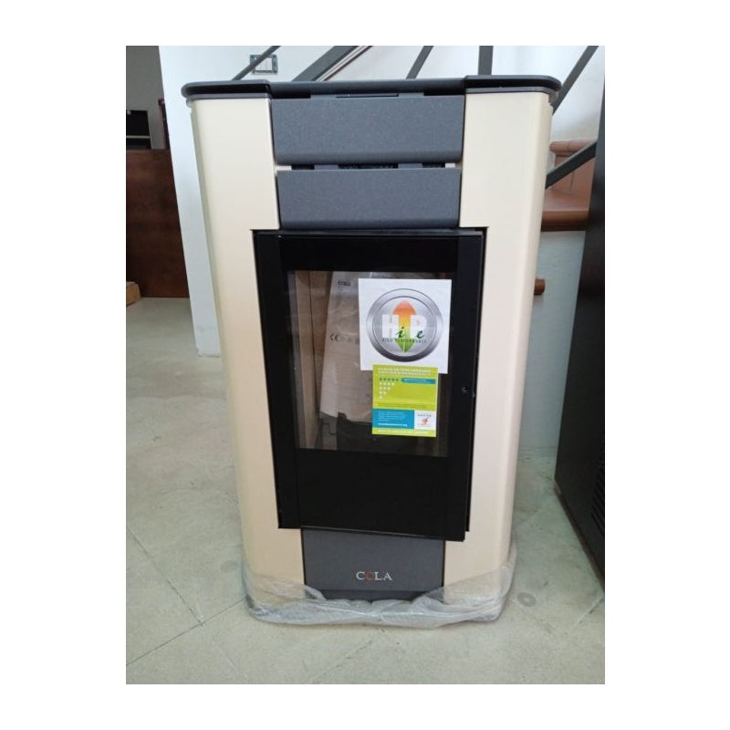 Piec na pellet Anselmo cola model Sabina