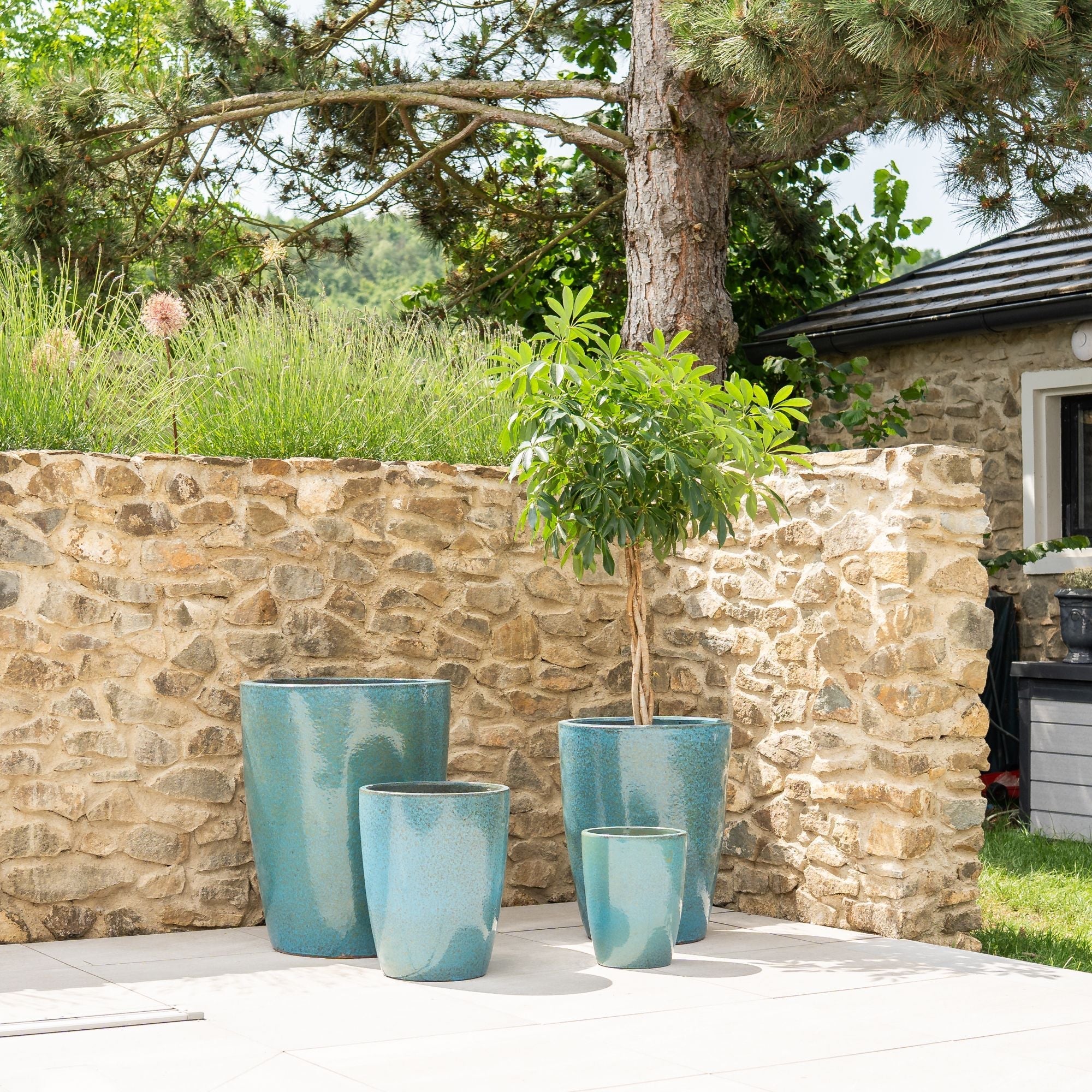 Pot grande taille d'extérieur MAZARIN 27x34cm bleu fer, fait main en terre cuite émaillée, résistant au gel - 2