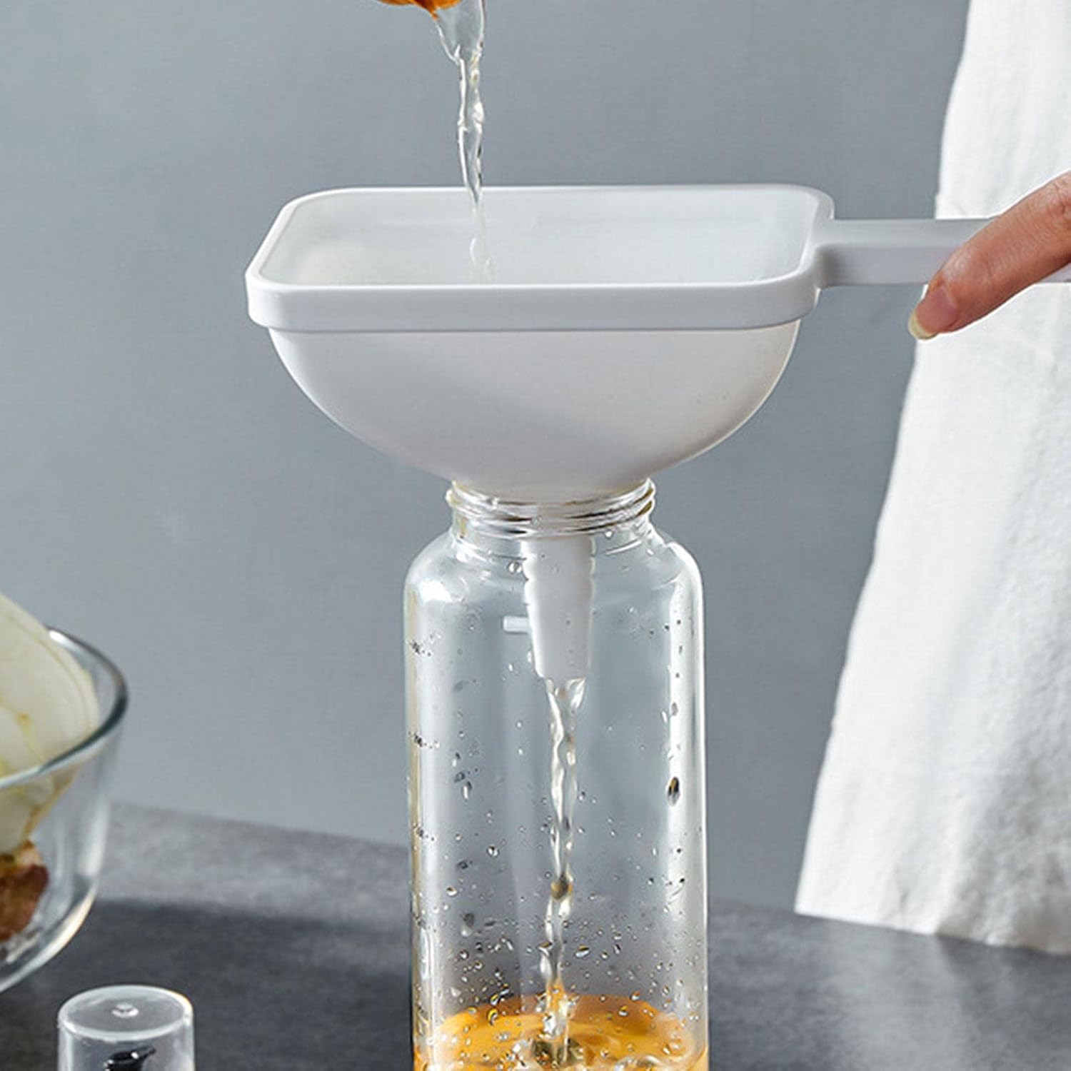 Vaso In Resina Di Polietilene Di Colore Bianco | Maisons Du Monde - Foto 4