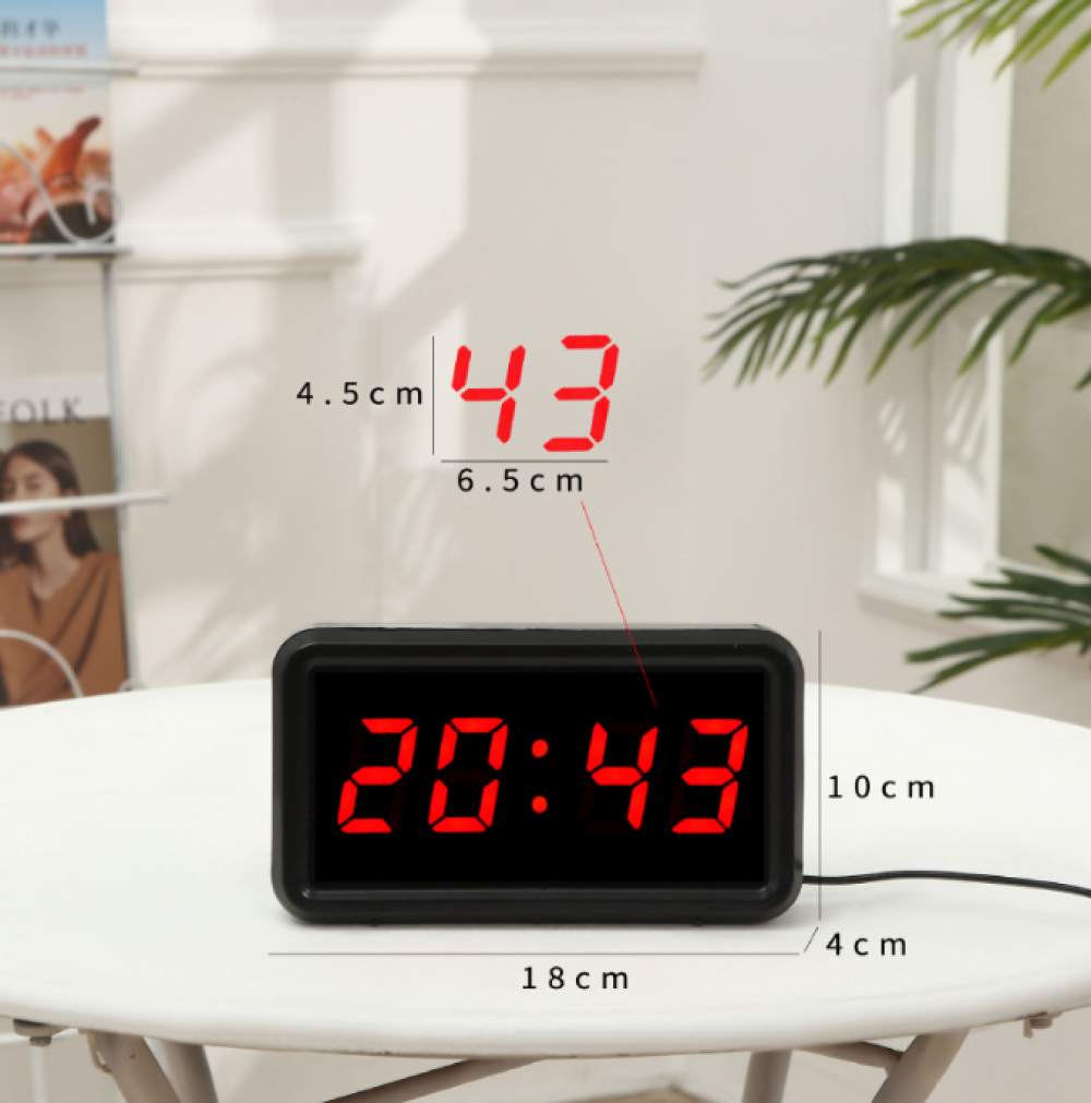 Piccolo orologio da parete digitale a LED con luce rossa, ideale