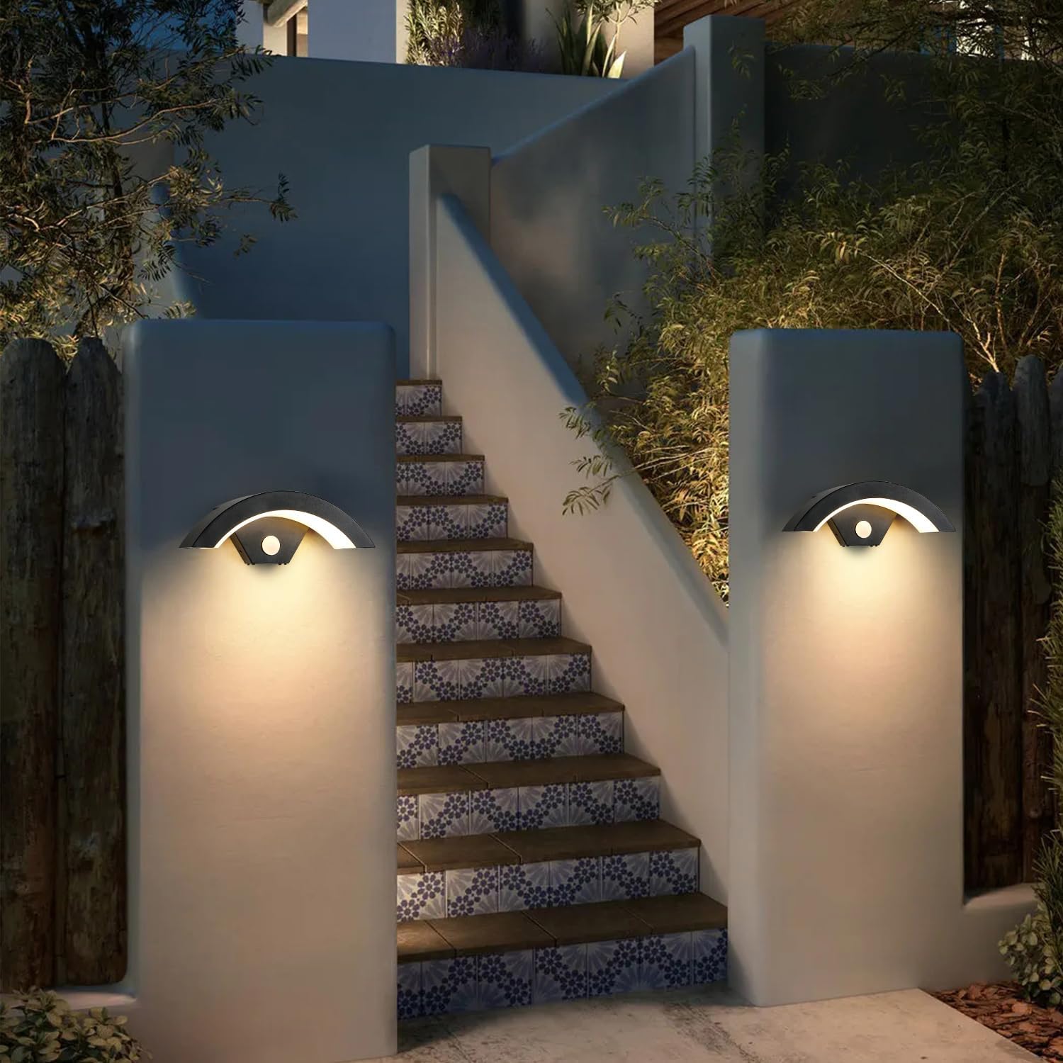 COMELY Applique Murale Extérieure LED 24W 2700LM avec Détecteur de Mouvement,IP65 Étanche,Lampe Murale Noire 3000K pour Jardin, Terrasse,Entrée,Garage - 3