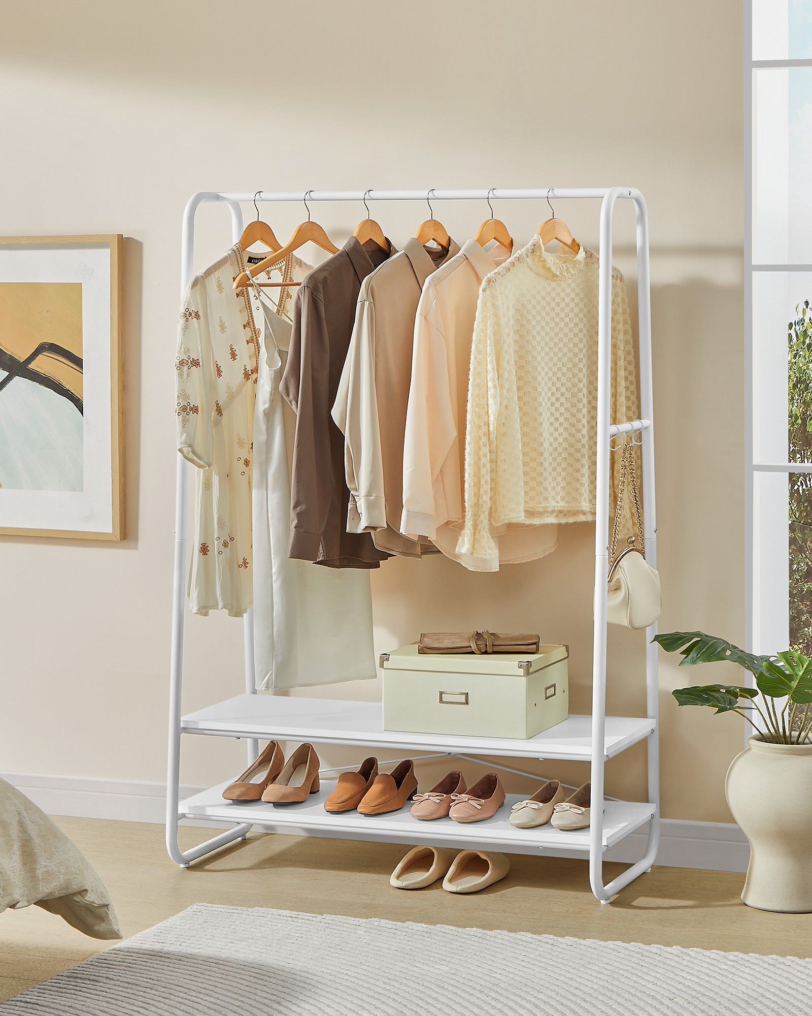 Portant à Vêtement, Porte-manteaux, Armoire, Vestiaire, avec 2 Étagères, 6 Crochets en Forme de S, Cadre en Acier, Blanc Nuage et Blanc Mat - 2