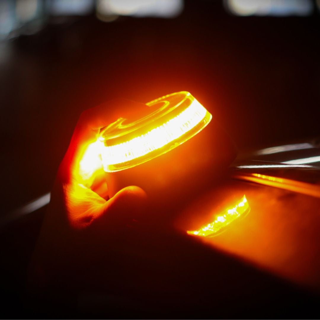 Éclairage de secours V16 avec géolocalisation homologué par la DGT - 2