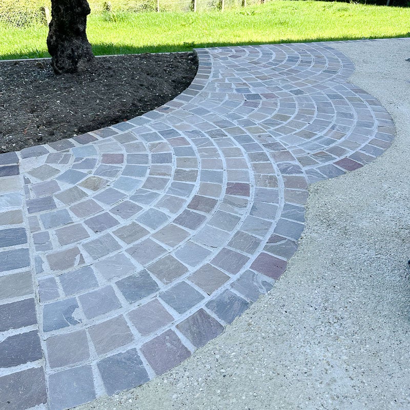 Pavé pierre naturelle Grès Kandla Multicolore 14x14cm Ep. 5 à 7cm - Vendu au m² - 4
