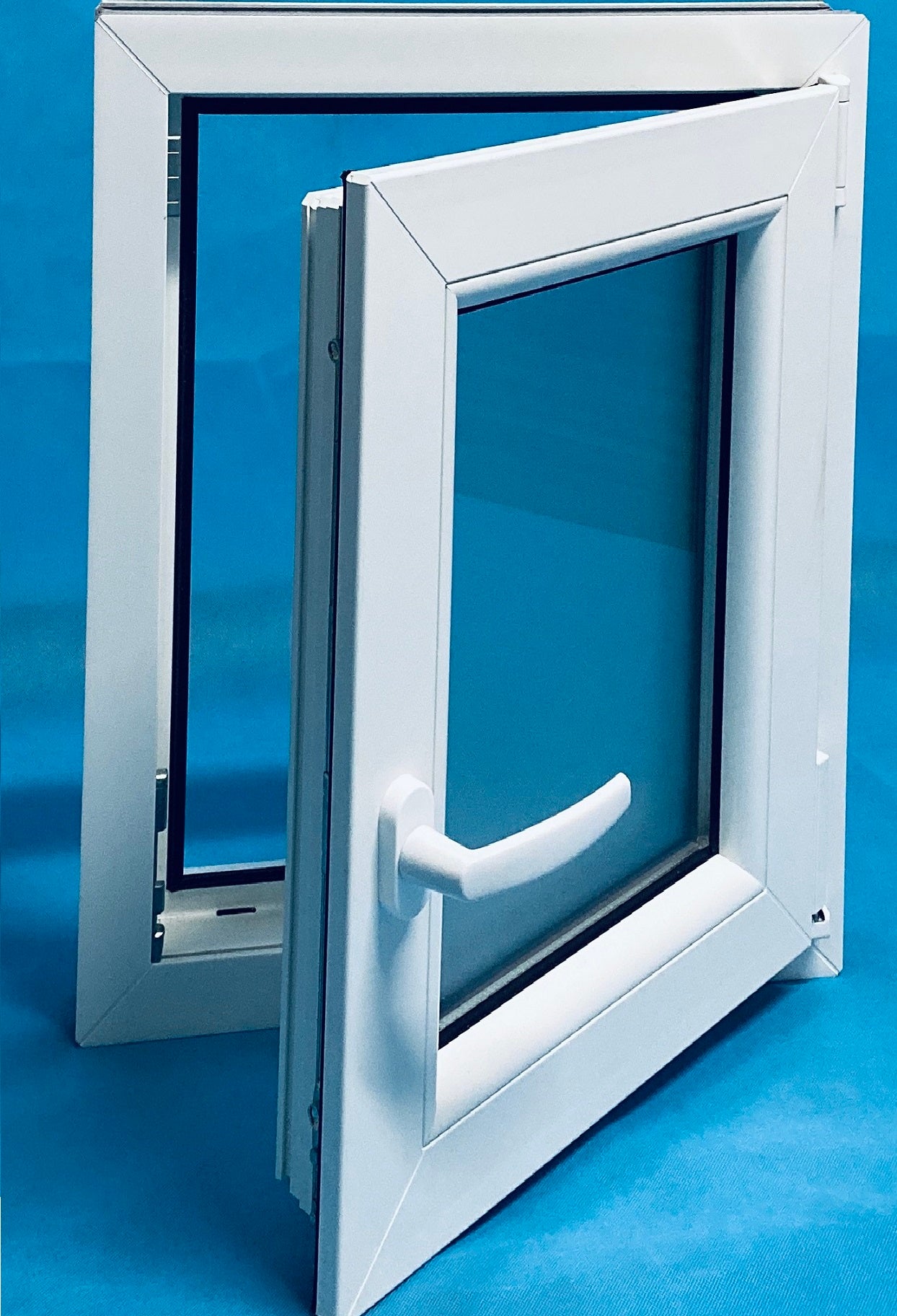 Ventana PVC 600x800 Blanca Oscilobatiente Derecha Vidrio Mate - 2