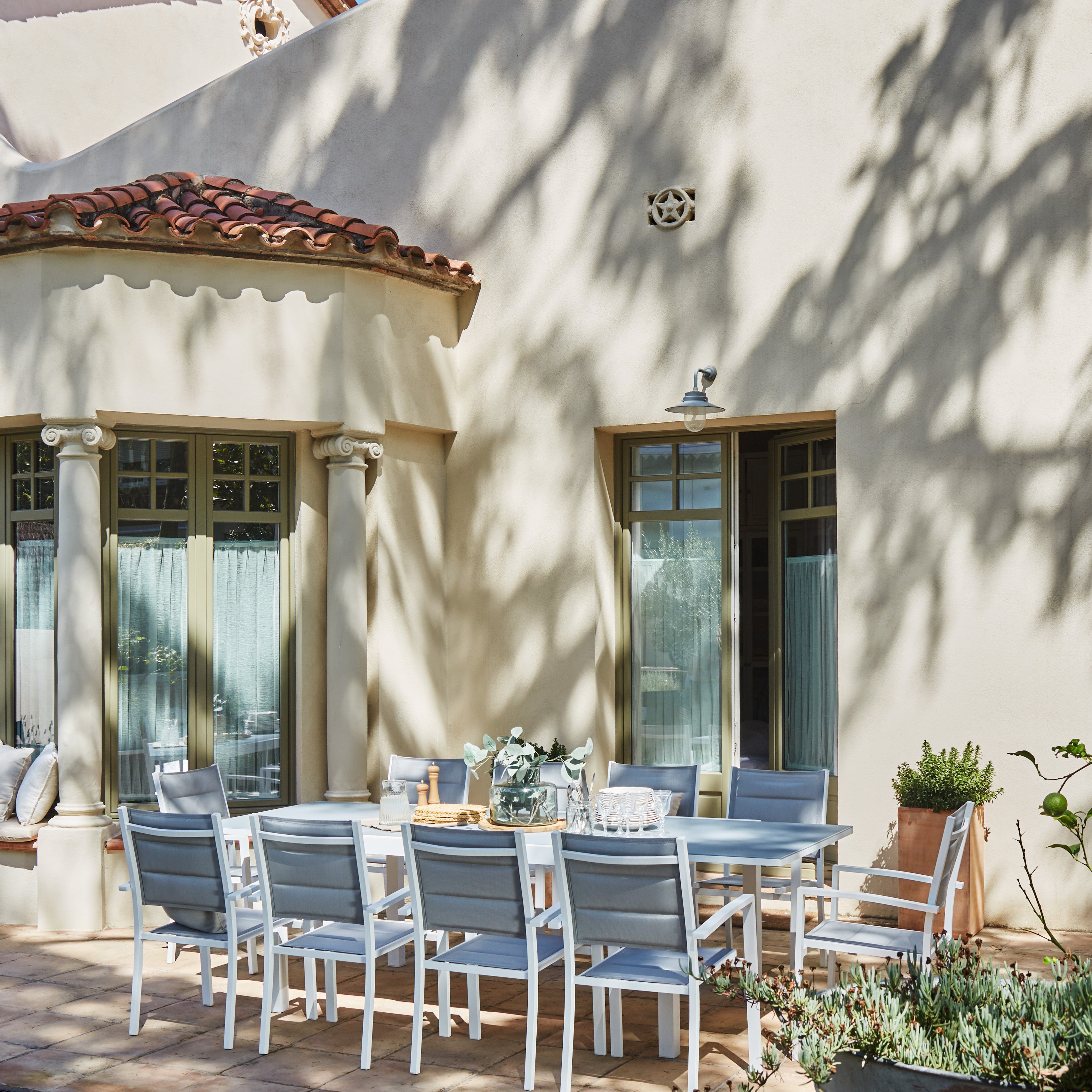 Pack de 6 sillas apilables aluminio blanco y textileno acolchado gris - Tokyo - 7