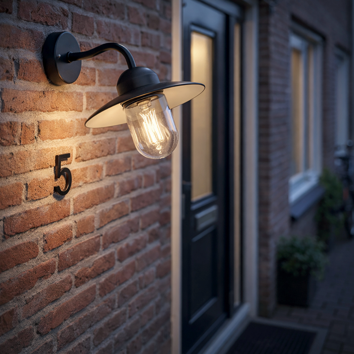 Qazqa industriel applique murale extérieure, lampe murale pour jardin - Munich - noir, max. 60w, e27, 26cm, IP44, rond - 2
