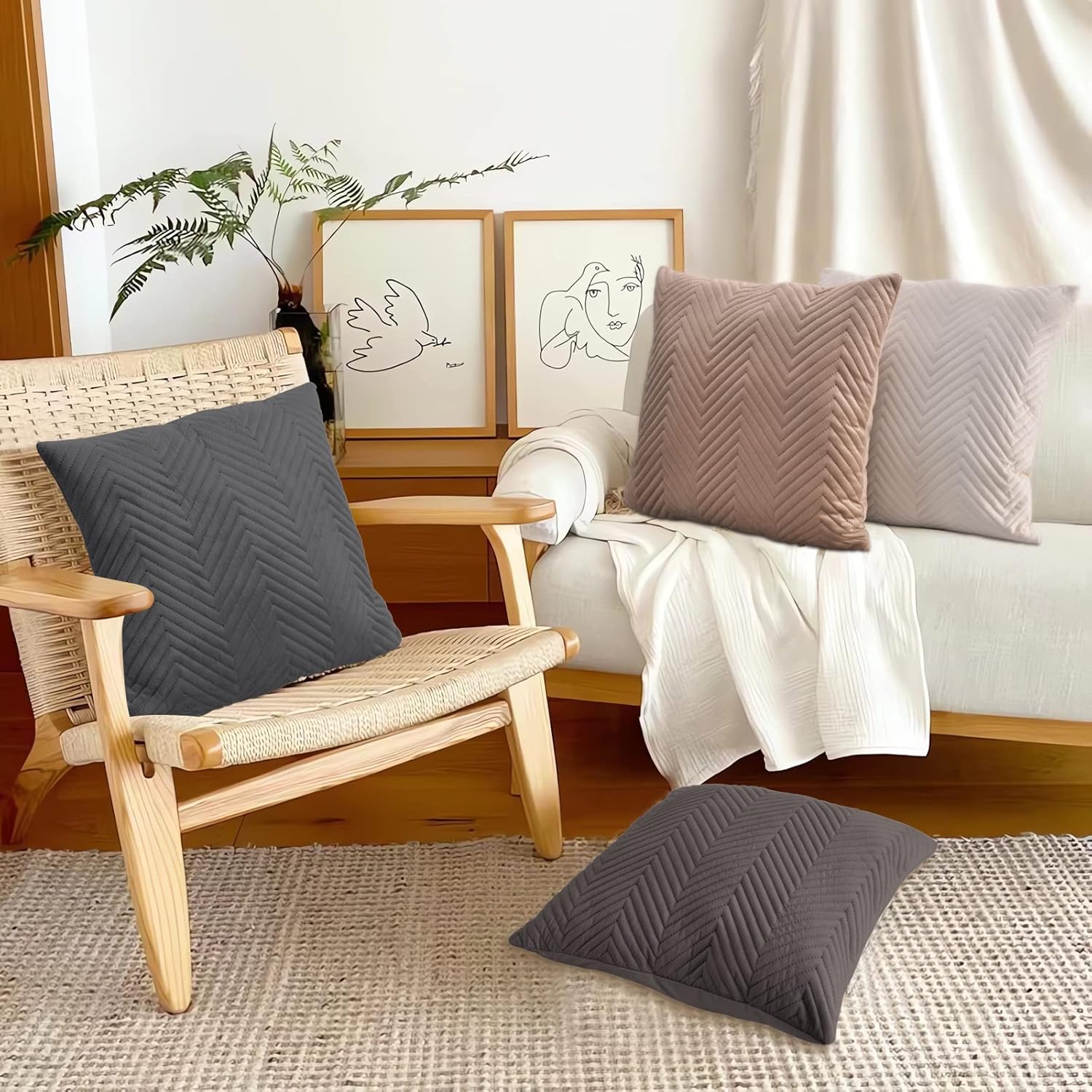 Set di 2 federe per cuscini decorativi in ​​morbido poliestere, 45x45 cm, federe quadrate con granuli decorativi, comode per soggiorno e camera da let | Leroy Merlin