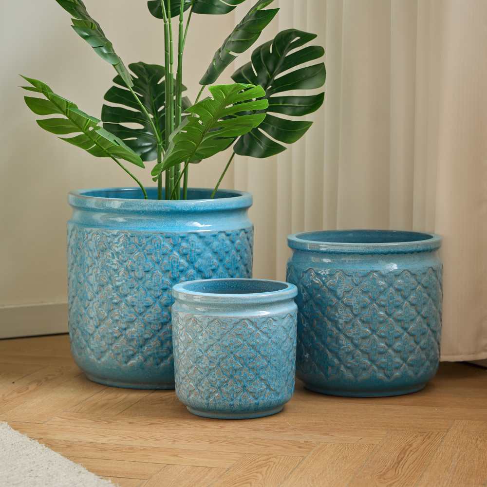 Set de 3 Macetas de Cerámica Azul Antiguo Ø38,1/30,5/22,9 cm con Patrones Geométricos, Drenaje Integrado, Interior/Exterior - 4