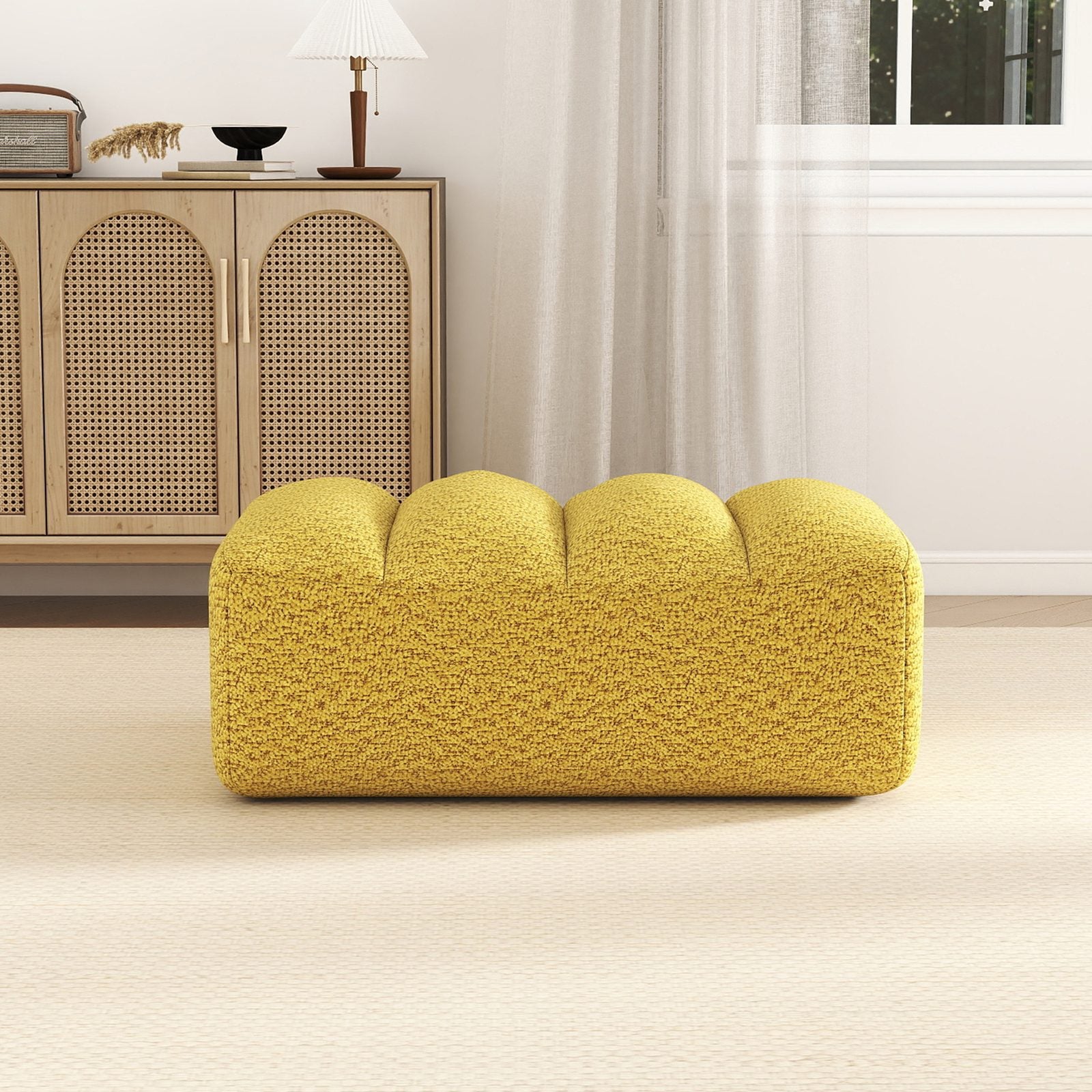 Pouf en tissu polaire granuleux jaune | Leroy Merlin