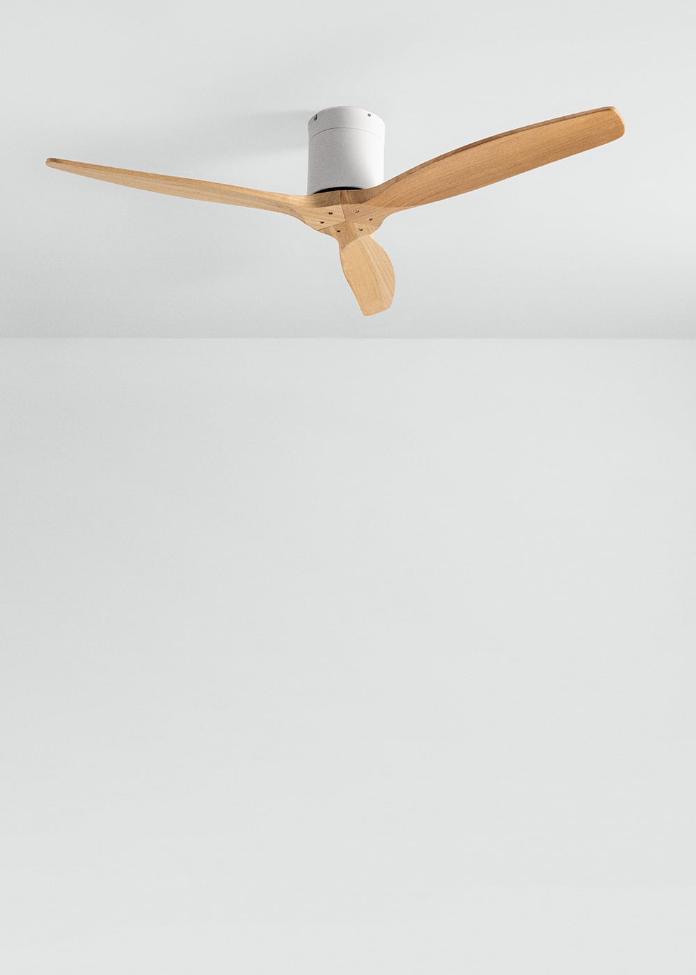 CREATE - WIND CALM M - Ventilateur de plafond silencieux 40W avec pales techniques en ABS Ø132cm sans eclaraige sans wifi - 4