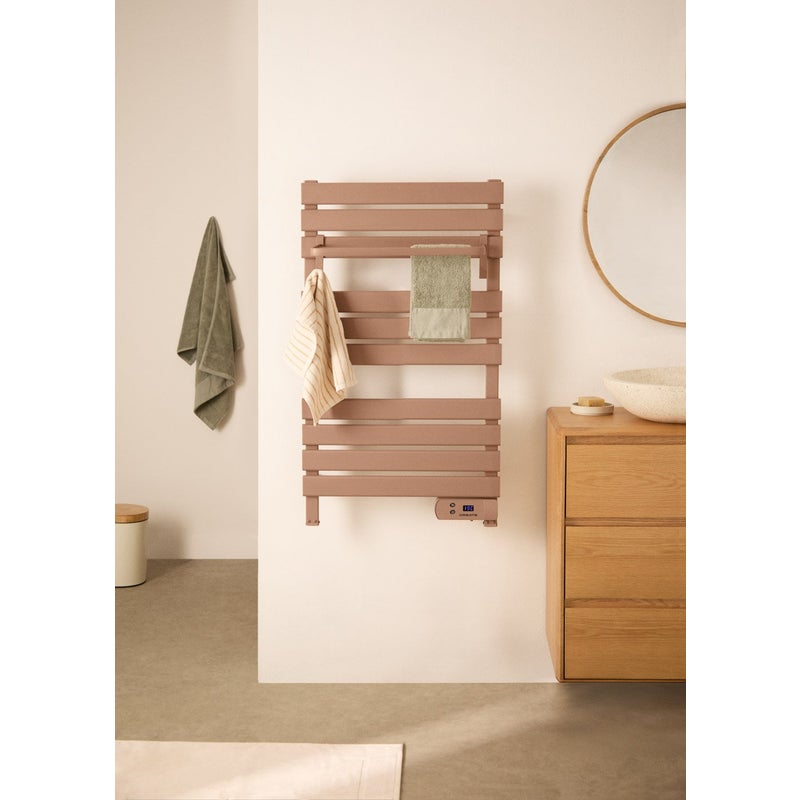 WARM TOWEL - Elektryczny wieszak na ręczniki podłogowy lub ścienny 500W