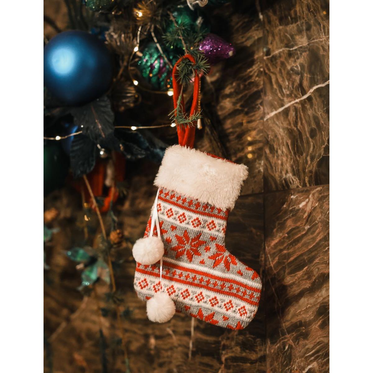 Zawieszka na choinkę skarpetka na prezenty 16x19 cm szara - 4