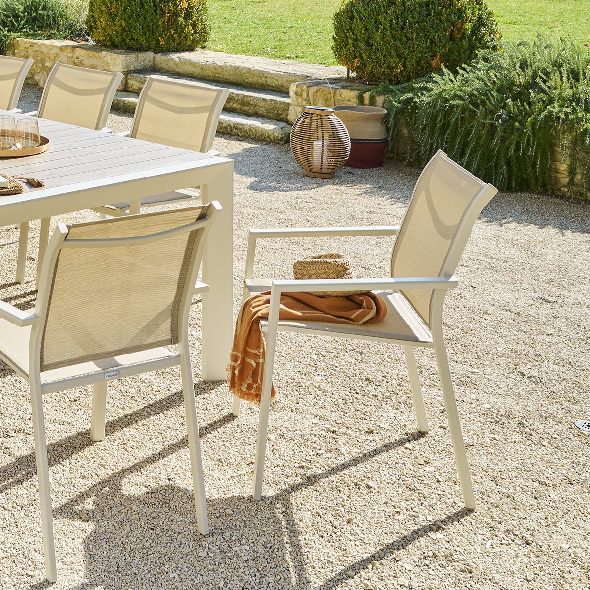 Fauteuil de jardin empilable 