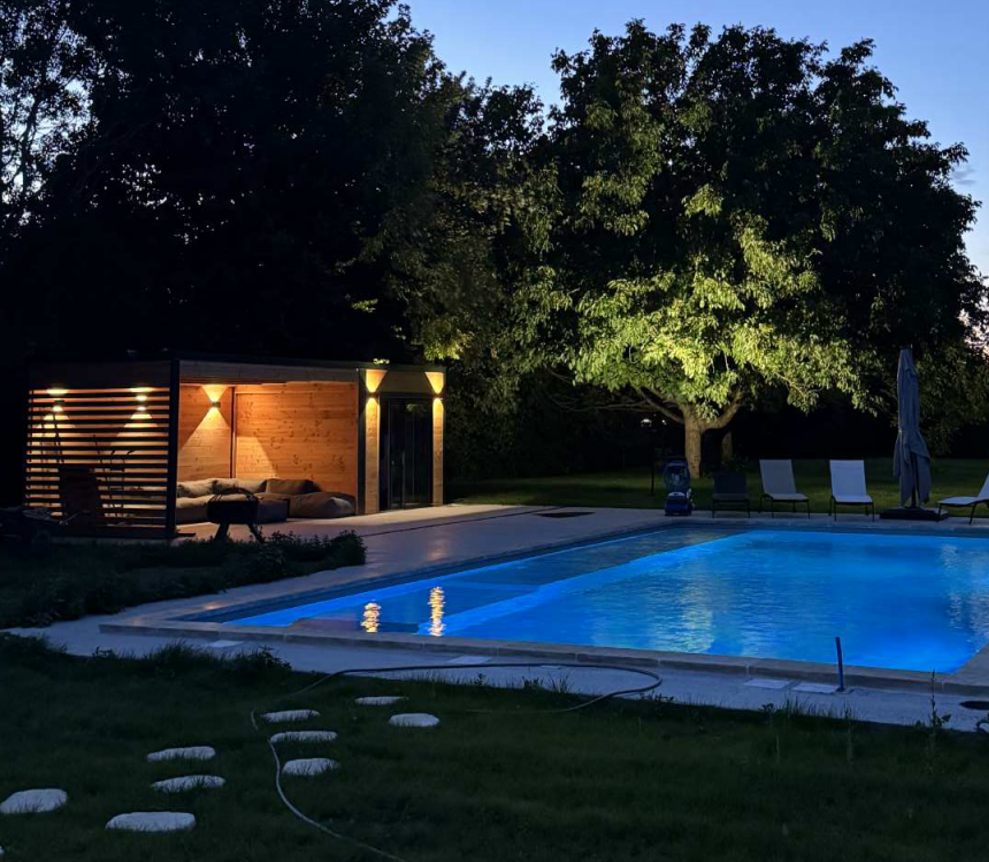 Pool House DESIGN 24m2 - Bois Douglas épaisseur 55mm - Baie coulissante Alu GROSFILLEX - Toiture Bacacier avec voliges - 5