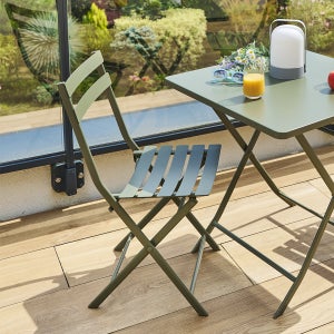 Lot de 4 chaises de jardin pliantes Essentia Wengé & Tonka - Hespéride | Leroy Merlin Lot de 4 chaises de jardin pliantes Essentia Wengé & Tonka - Hespéride | Leroy Merlin