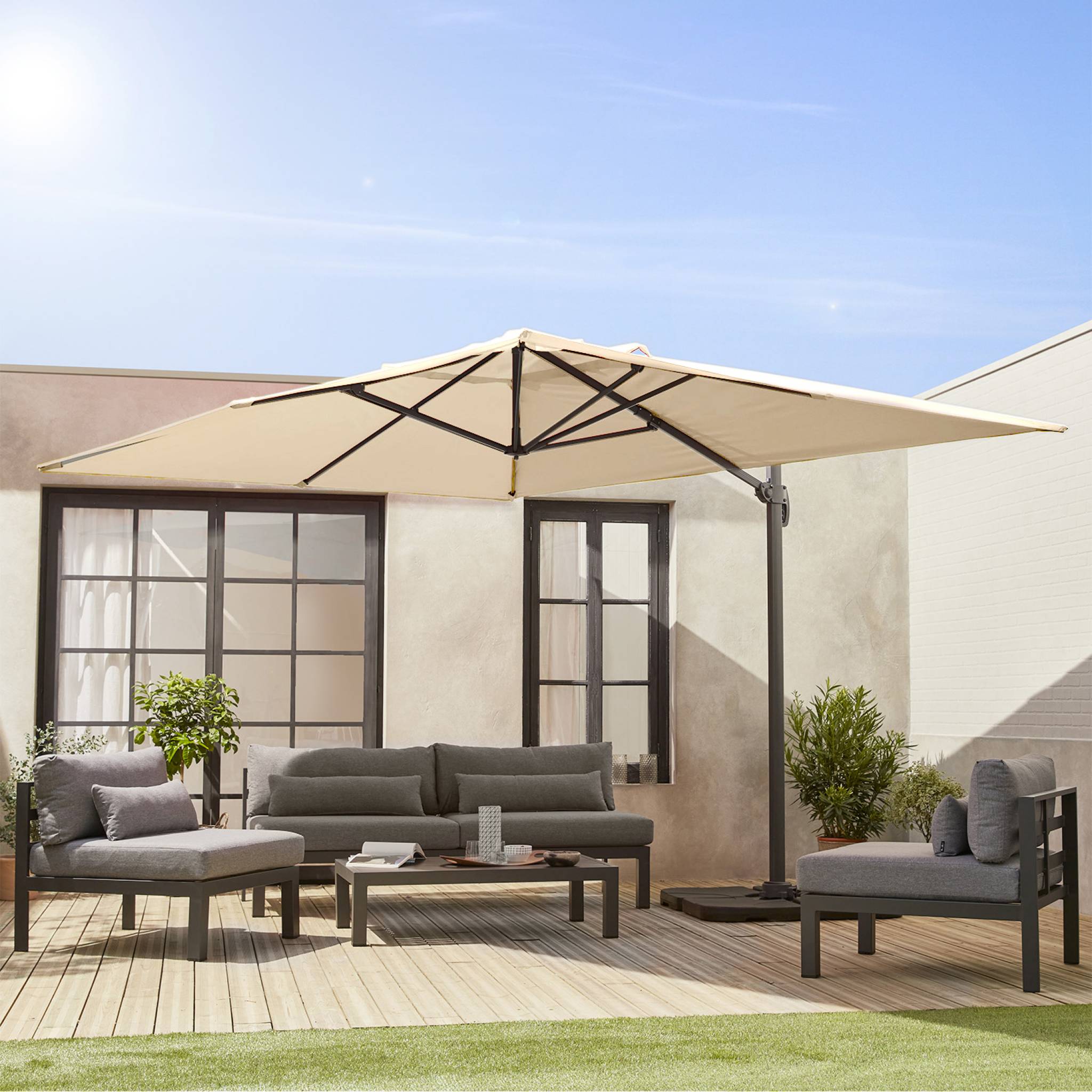 Parasol déporté rectangulaire 3x4m - Wimereux- Beige - Parasol excentré inclinable et rotatif à 360°. - 2