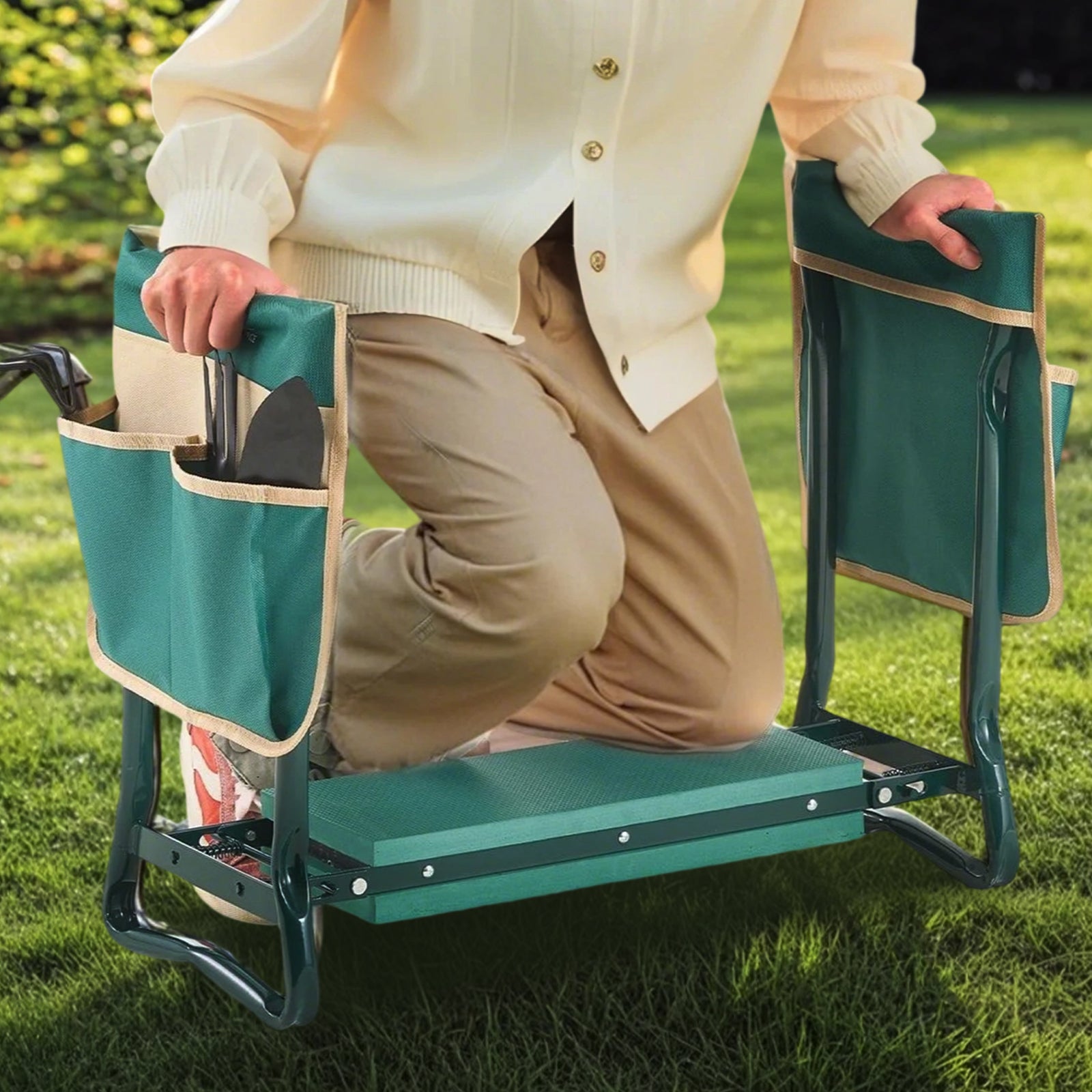 Tabouret Agenouilloir de Jardin VEVOR Coussin Large en EVA 150 mm Banc de Jardinage Pliable Charge 150 kg Siège Polyvalent Confortable,Personnes Âgées - 8