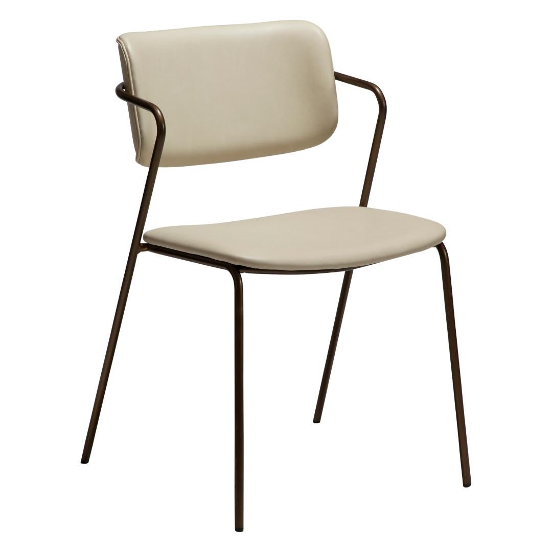 Zed Dan-Form krzesło stołowe z podłokietnikami PU skóra sztuczna offwhite.