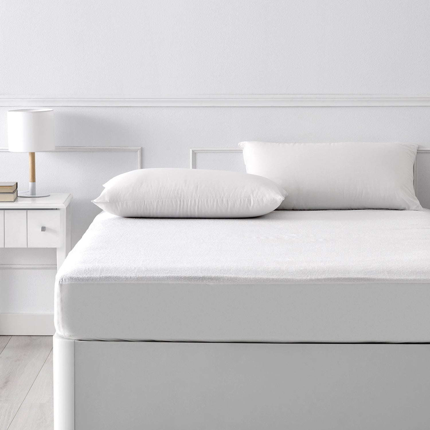 Drap-housse Et Protège-matelas 2 En 1 – 135x190/200 Cm – Imperméable Et Respirant – 100% Coton éponge