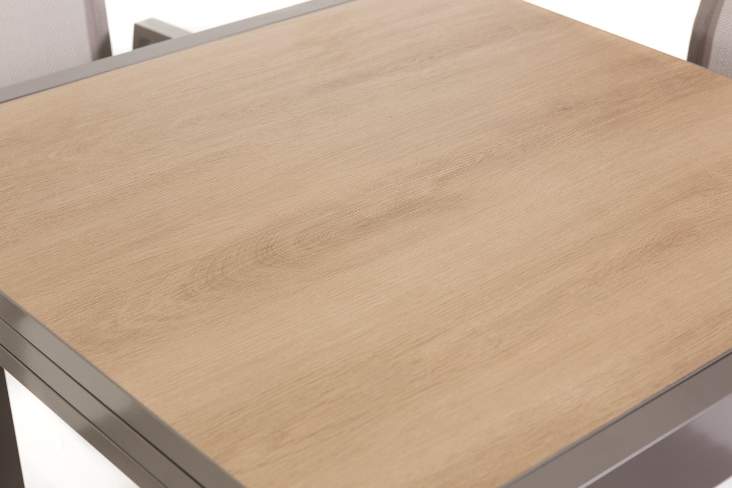 Set pranzo da giardino con tavolo in alluminio allungabile e top in SPC e 6 sedie in textilene - 5