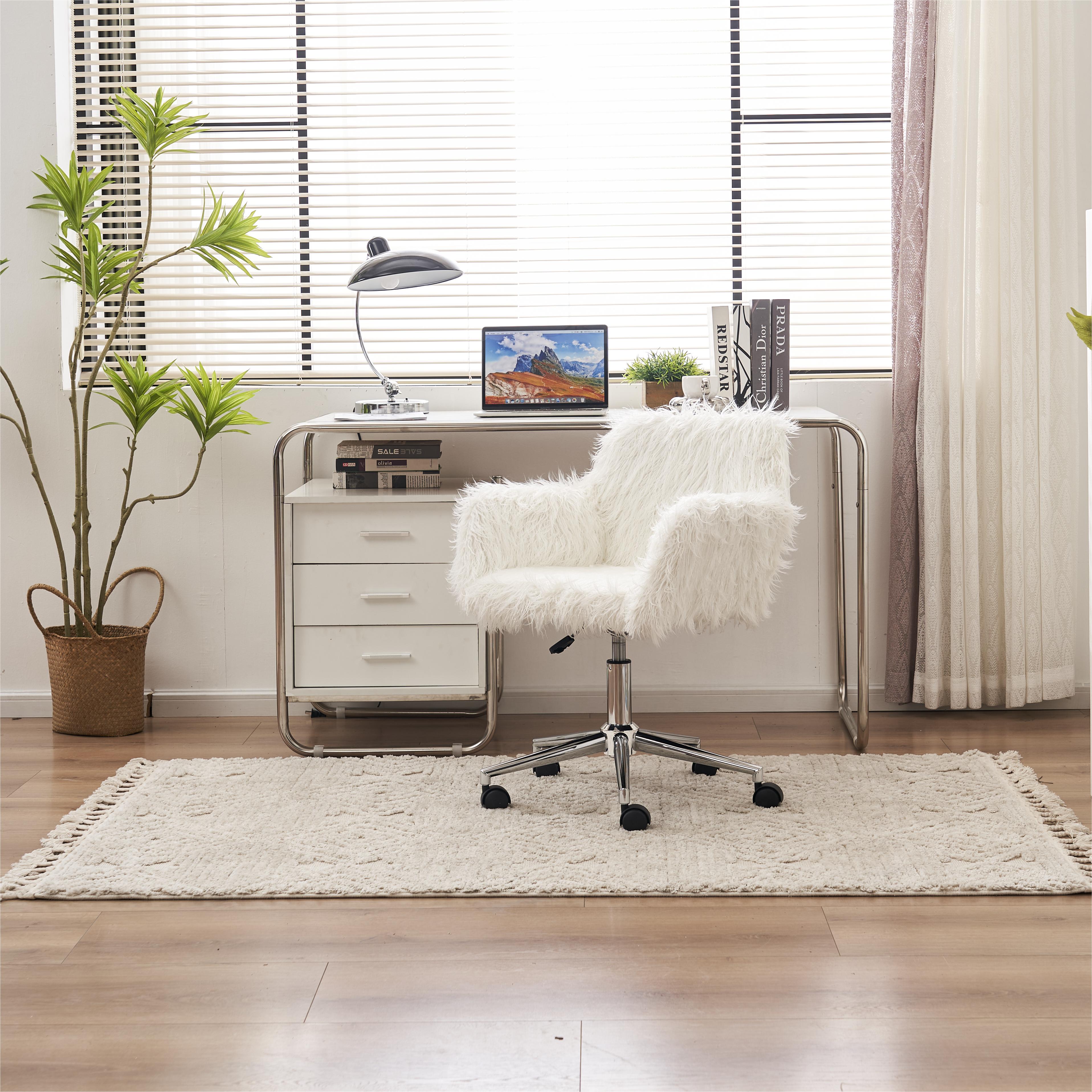Chaise de Bureau Moderne en Fausse Fourrure Élégante et Pivotante Réglable en Hauteur Grise Margate