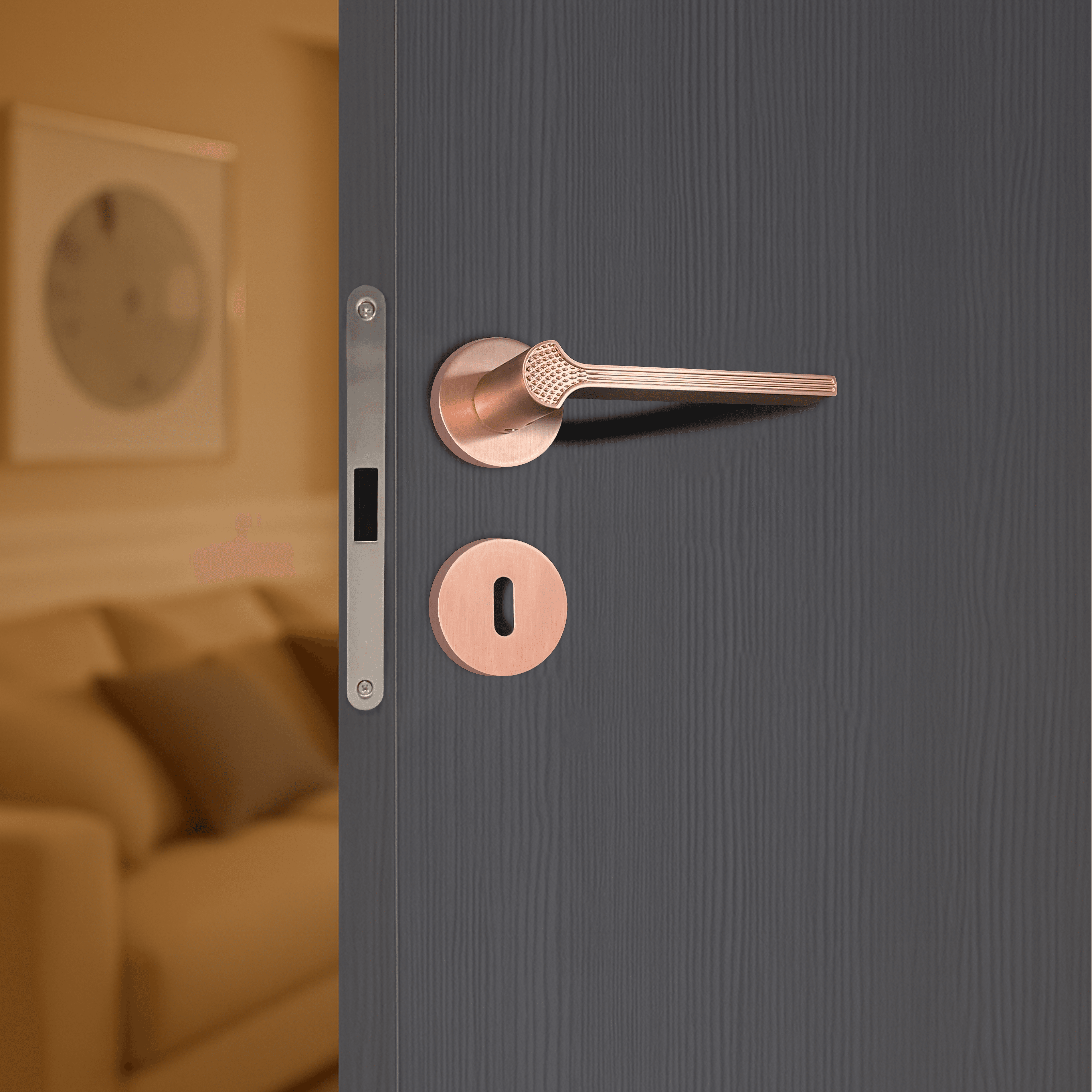 Poignée de porte design à clé finition aspect or rose Cristina - KATCHMEE - 4