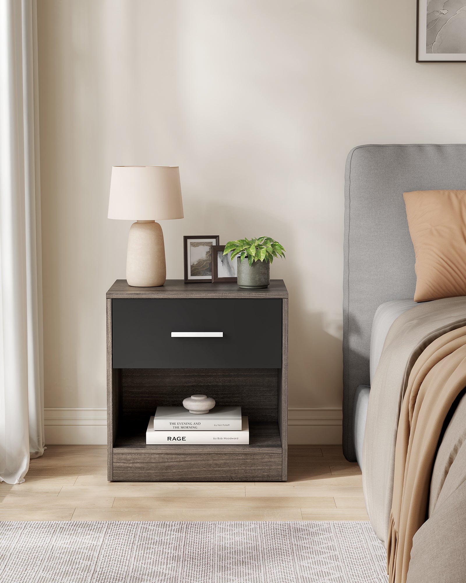 Comodino con cassetto in legno vecchio 20x36x60 cm