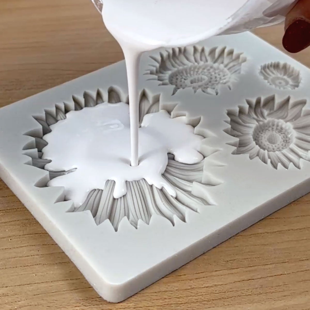 Polvere di Gesso atossica da Colare, Asciuga all’Aria, Gesso Ceramico Inodore, per Uso Hobbistico e Progetti Creativi, Bianco, Fai da Te (1 kg) - 4