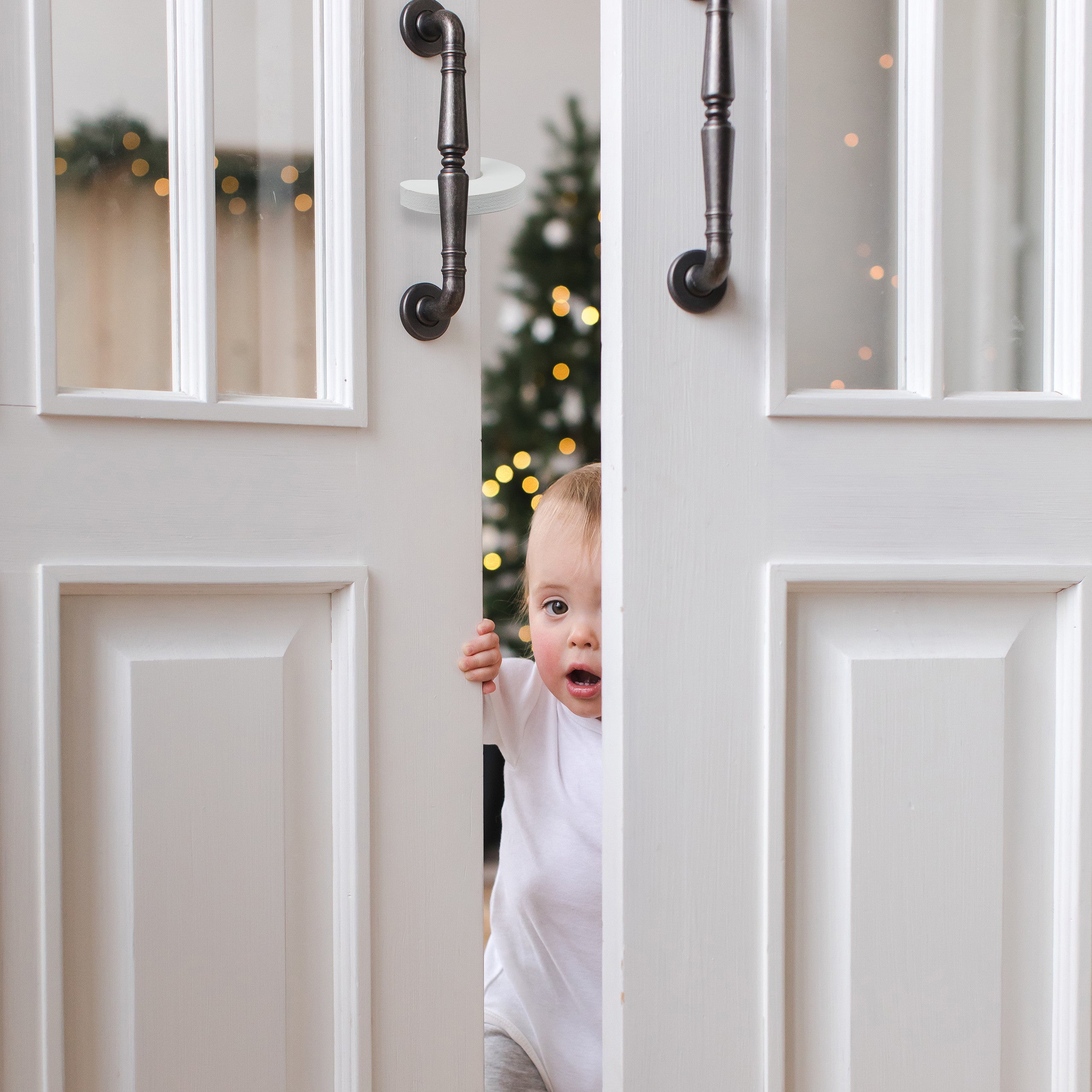 Kit Sicurezza Bambini 38 Pezzi - Blocca Cassetti Magnetici, Paraspigoli E Copriprese Per Casa Sicura - Foto 2