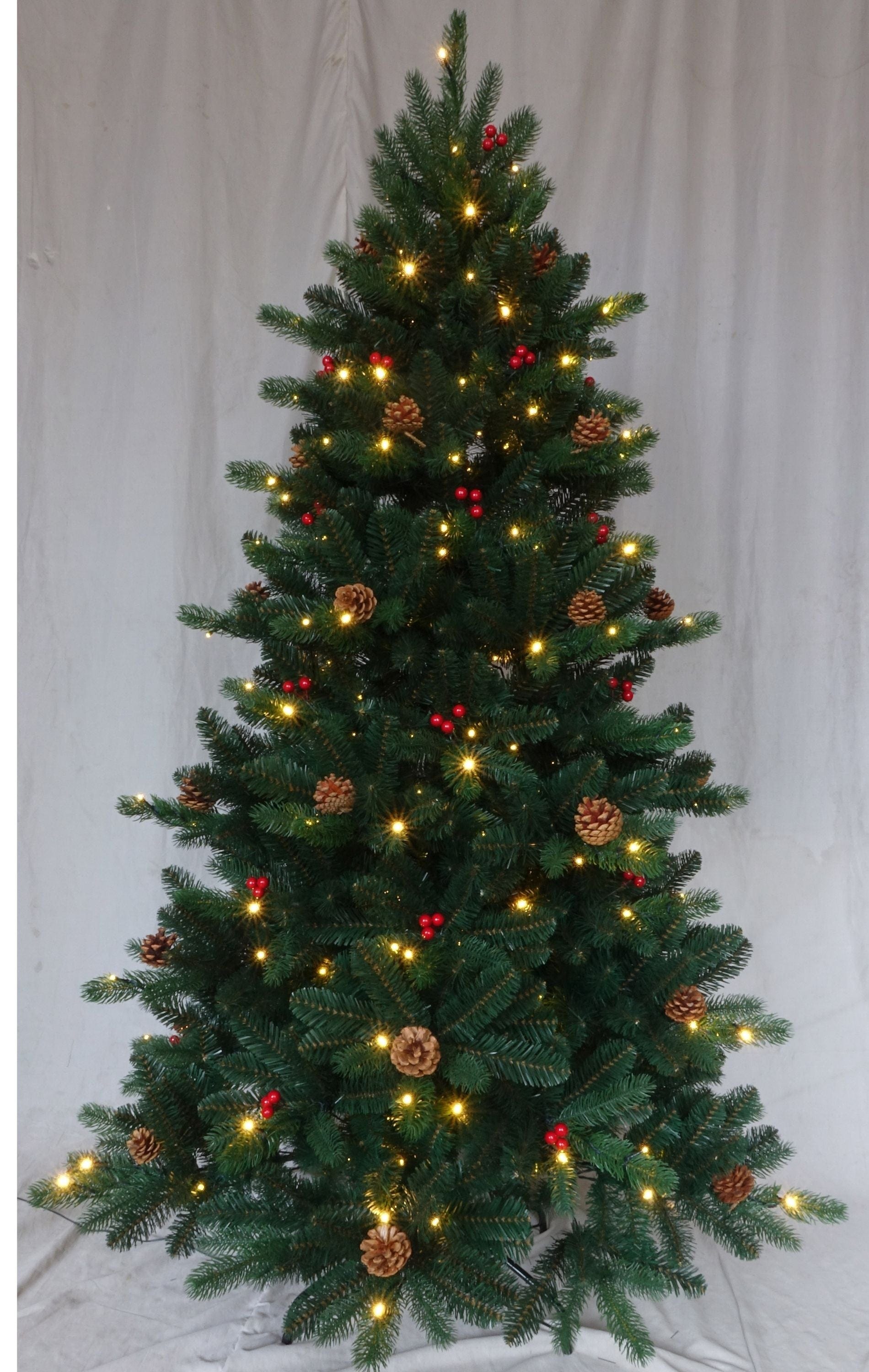 Sapin Boules Rouges Elegant Sapin de Noël LED avec pommes de pin et boules rouges 180 cm | Leroy Merlin