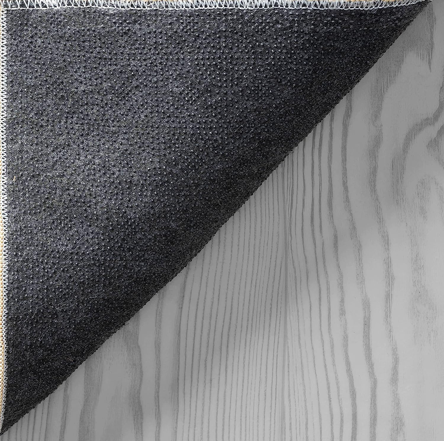 the carpet Relax tapis moelleux à poils courts, dessous antidérapant, lavable à 30 degrés, super soft, aspect fourrure, Beige, 120 cm - 5