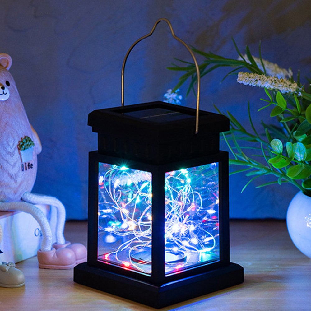 Małe zewnętrzne lampy solarne ogrodowe, małe lampki wietrzne LED, girlandy świetlne w kształcie gwiazd, kolorowe światła ambientowe