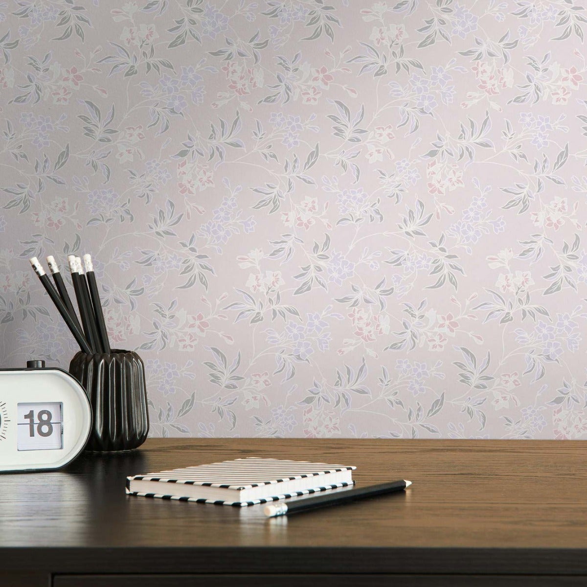 Tapeta kwiatowy wzór taupe - 53 cm x 10.05 m - LIVINGWALLS