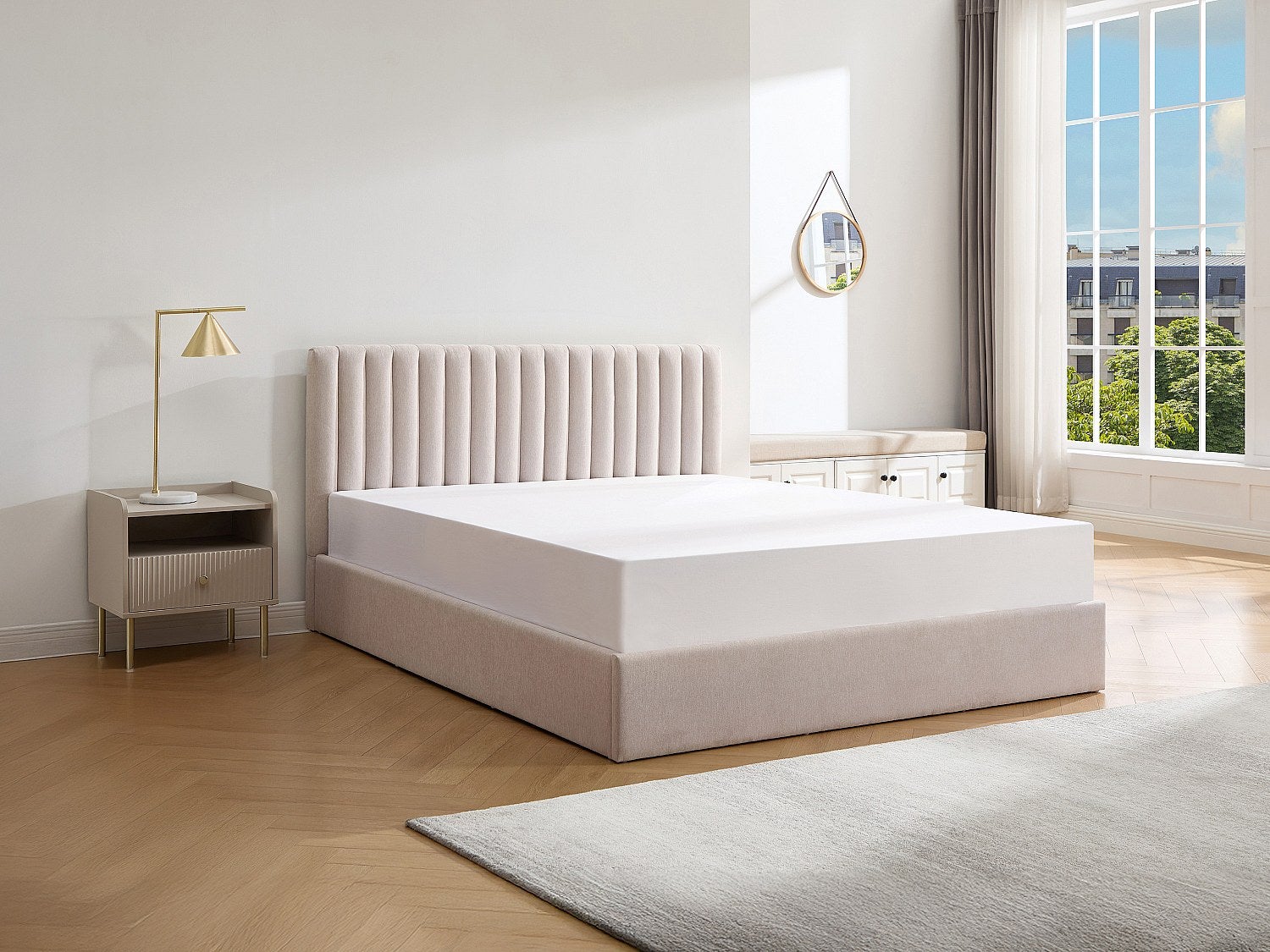 Łóżko ze skrzynią 180 x 200 cm z tkaniny – Beżowe + Materac - SARANELI