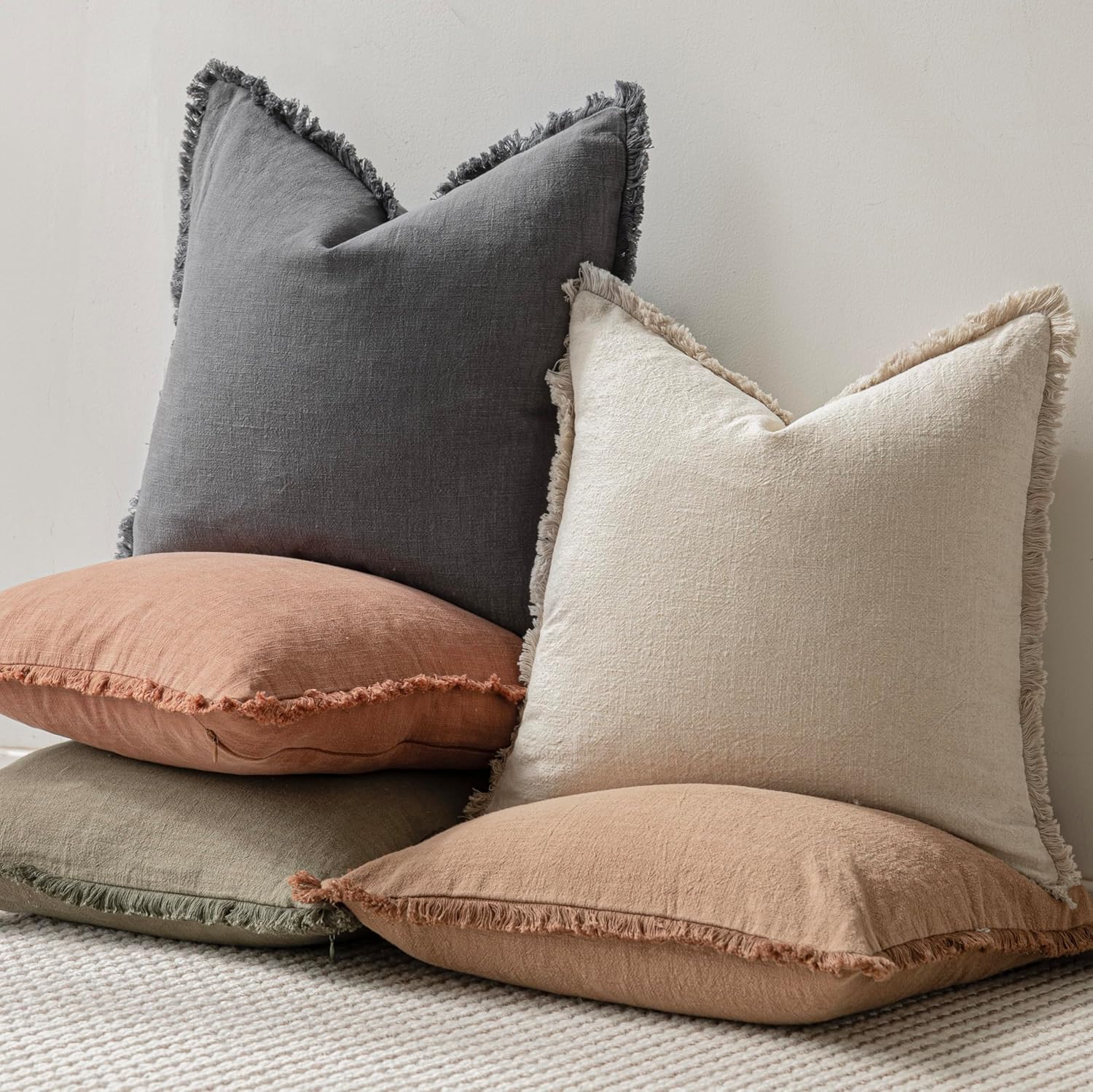 Lot de 2 Housses de Coussin décoratives à Franges en Lin de Style Rustique et Confortable avec Pampilles de Style bohème et Doux pour canapé,45x45cm - 2