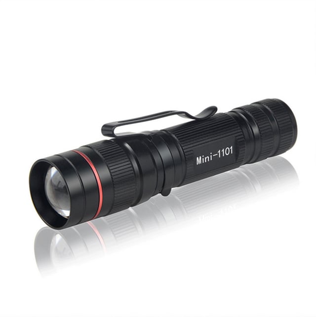 Torche UV LED Noir Lumière Lampe torche ultraviolette 395nm Lumières 3 modes lumière Chien/Chat Détecteur d'urine Trouvez les taches sur le sol