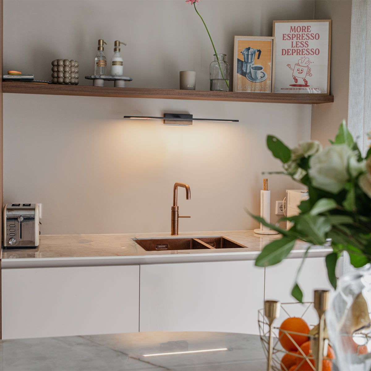 Applique murale moderne noire 62 cm avec LED IP44 - Jerre - 2