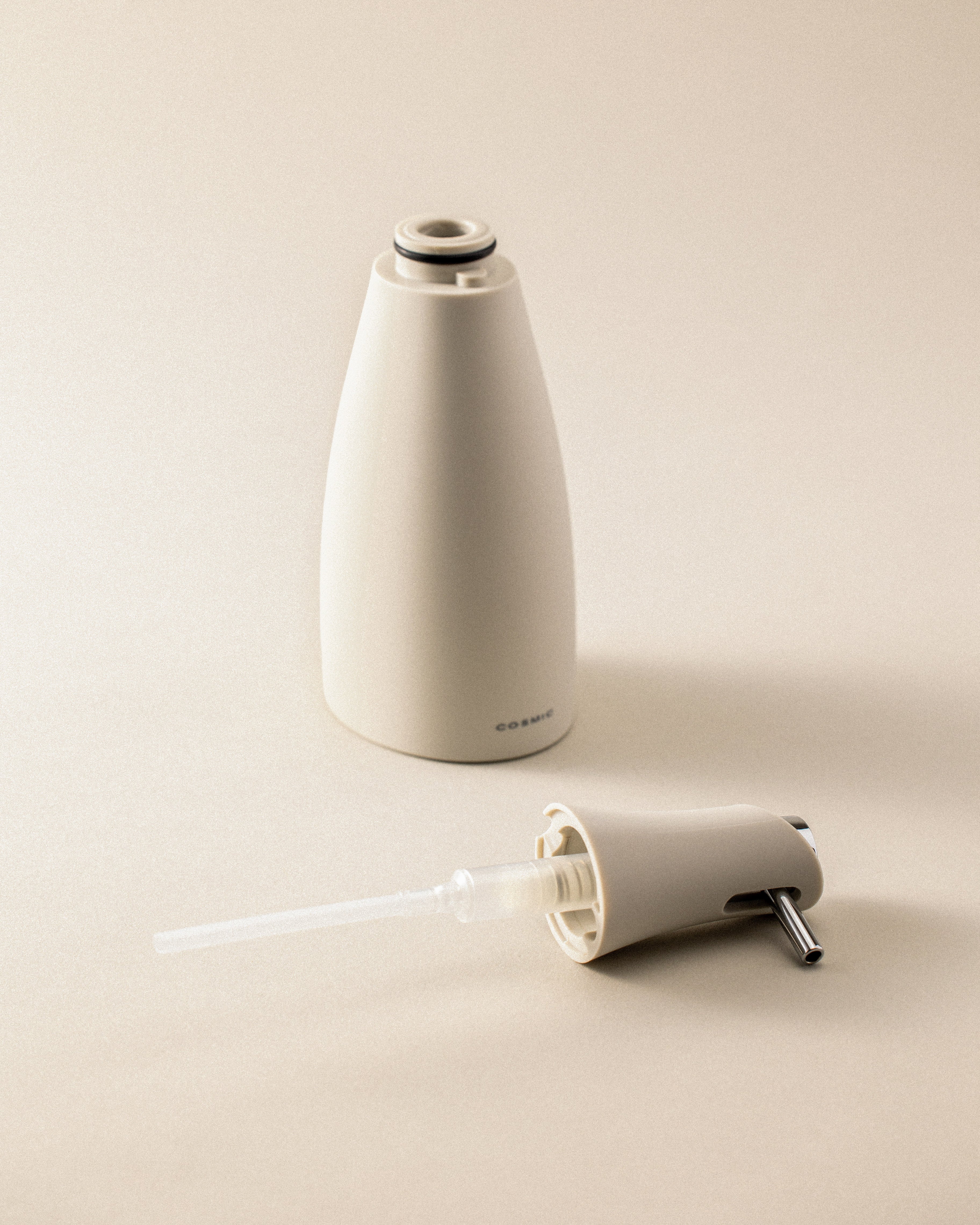 COSMIC Distributeur savon 300ml, Anti-gouttes, Facile à Remplir, Toucher Doux, Design Minimaliste, Toucher Doux, Collection SAKU - 3