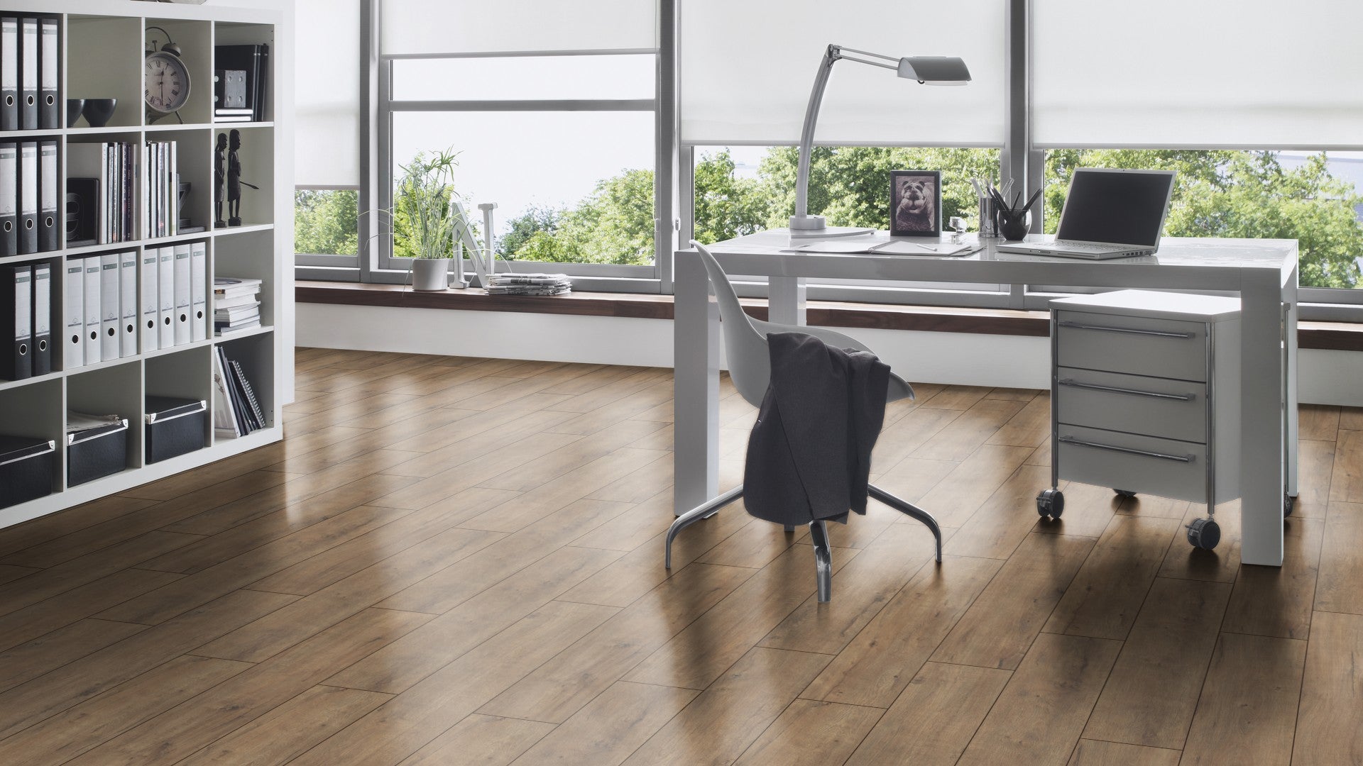 Sol stratifié effet parquet – 8 mm – boîte de 9 lames - 2,26 m2 – EH VILLA K635 PURE+ Fawn Apollo Oak - 2