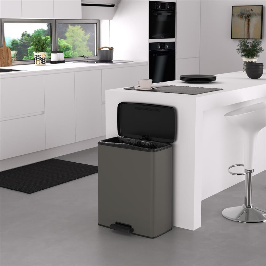 Curver Decobin Pedaleador 65L Gris Frío - 4