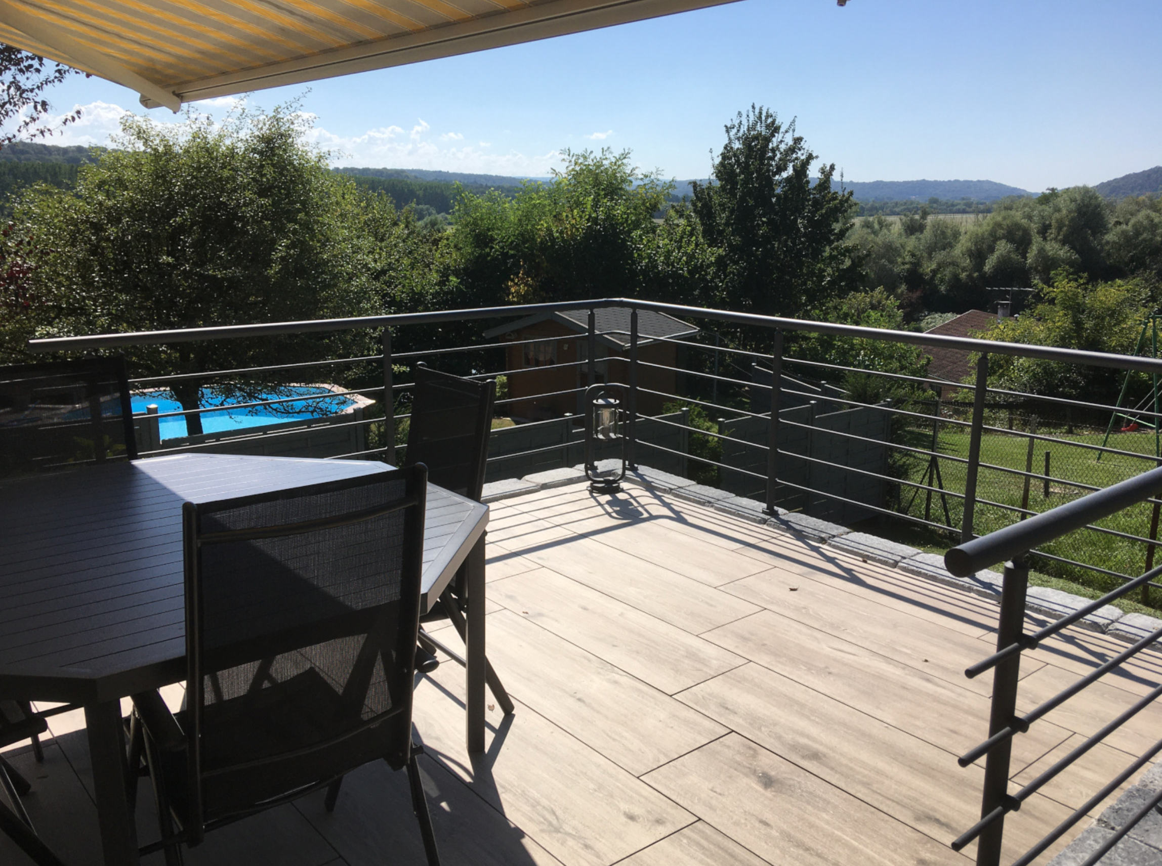 Garde-corps BALUSTRADE AYDISCOUNT - fixation à la Française - kit complet 2 mètres - 4