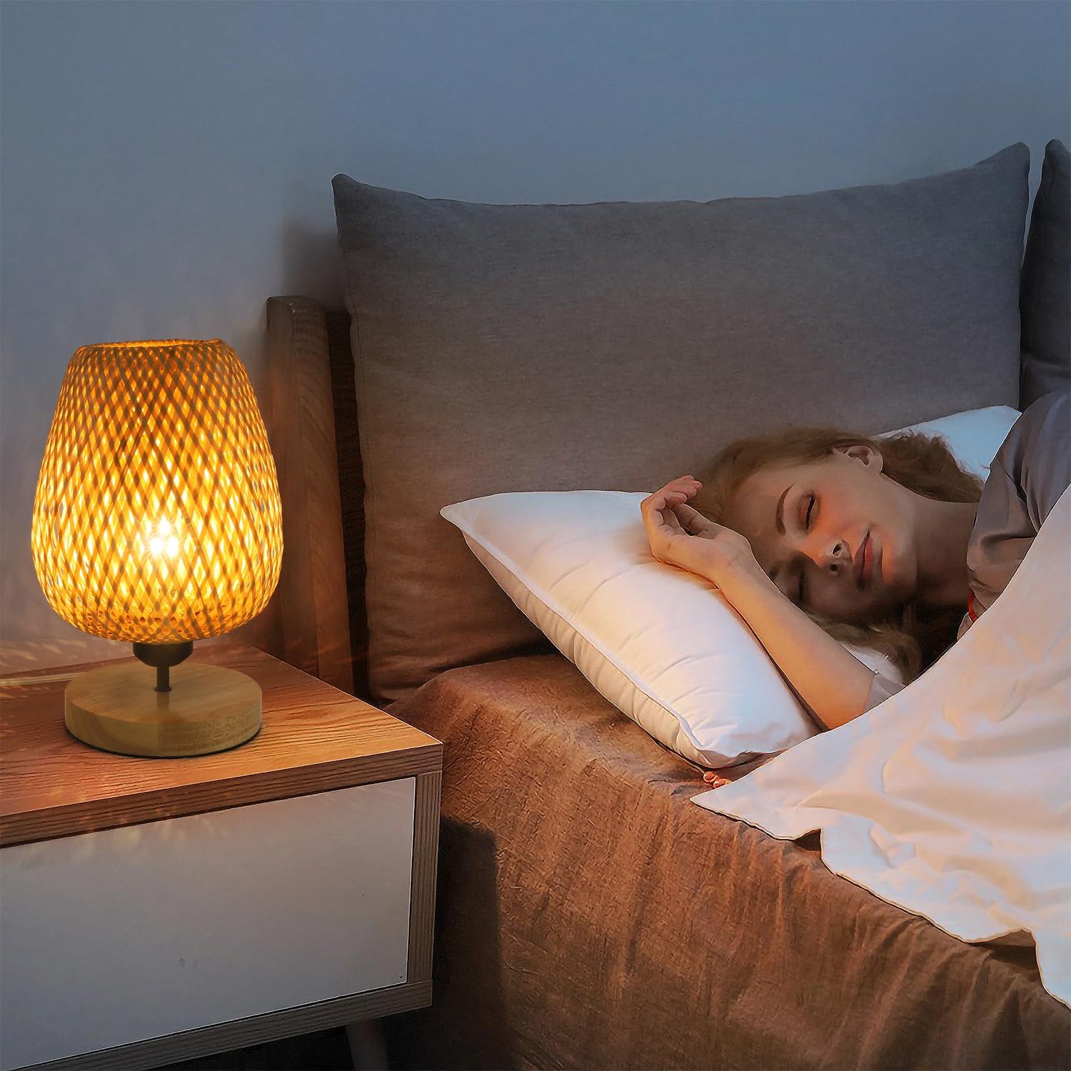 COMELY Bambou Tissé Lampe de Table, Lampe de Chevet Abat-Jour en Bambou Design avec Base en Naturel pour Chambres à Coucher, Bureau, Salle à Manger - 7