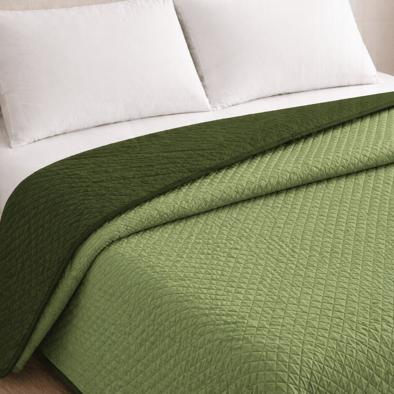 Colcha Bicolor Reversible Oliva/Botella Cama 180cm Donegal Collections - 2
