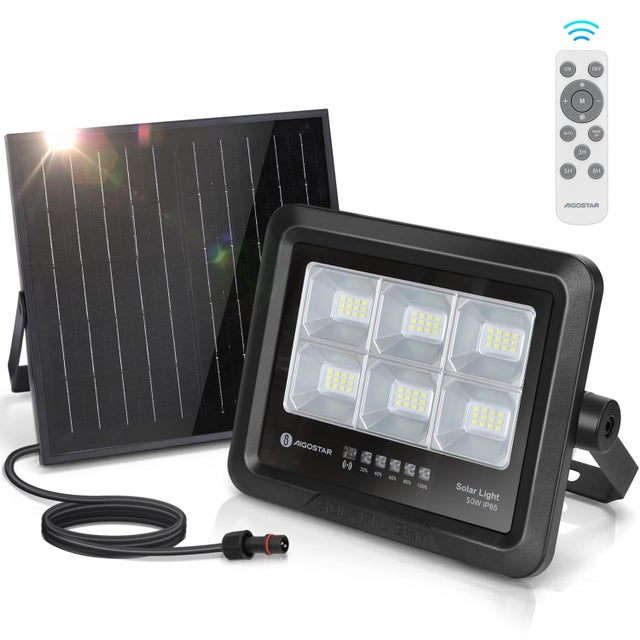 Aigostar Foco Proyector LED Solar con mando a distancia 50w, Blanco Frío 6500K, IP65,Proyector LED Exterior con Brillo y Sincronización ajustables