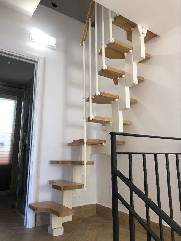 Escalier 1 quart tournant 10 marches - Hauteur à franchir de 2.21 à 2.61m - Largeur 61cm - Couleur bois et blanc - MINI61/L/SBMBLA-10 - 3