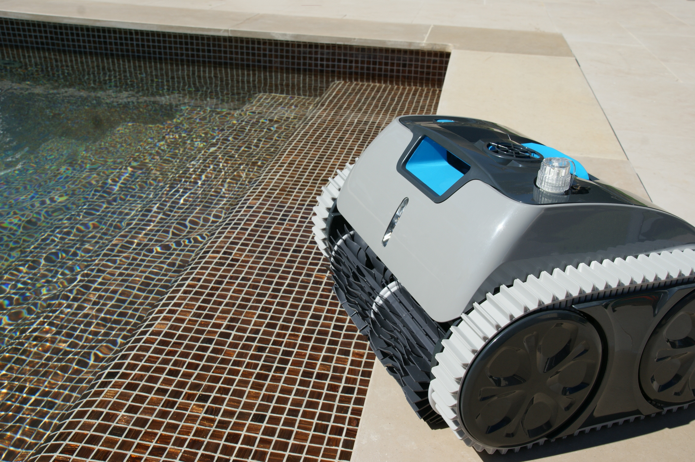 Bestway Robot piscine autonome Opale - nettoyage fond et parois - 5x9m max - 9