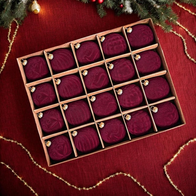 Bolas de Natal em veludo vermelho, pacote de 20 unidades, enfeites de Natal em veludo de 6 cm para árvore de Natal, decorações de Natal