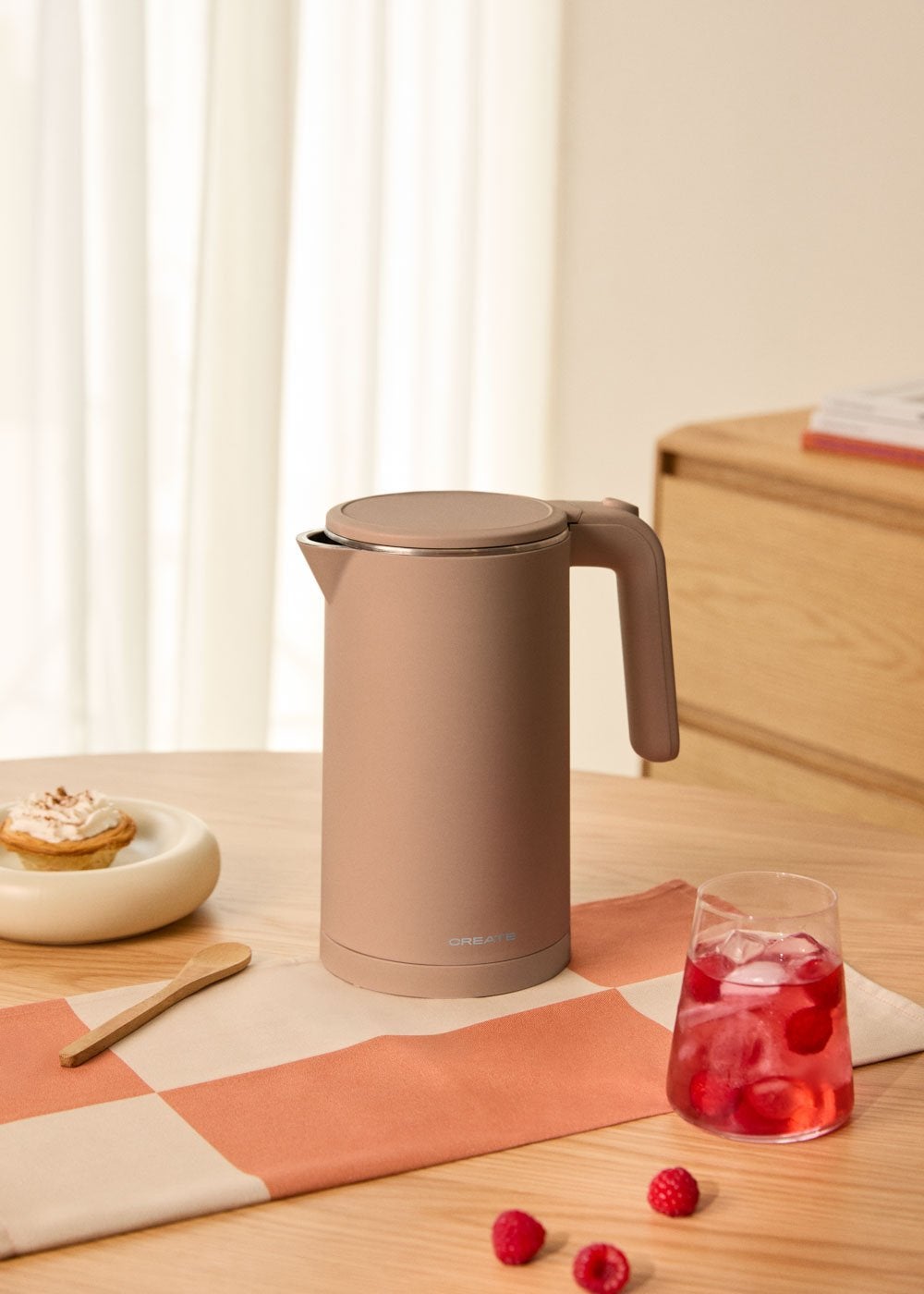 KETTLE STUDIO PRO - Czajnik elektryczny 1L z regulacją temperatury